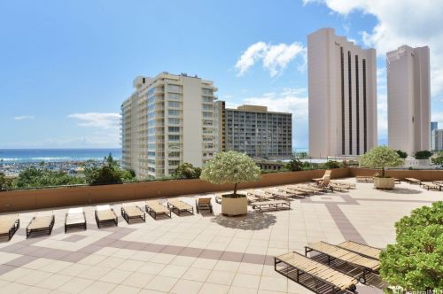 1778 Ala Moana Blvd, Honolulu HI  96815-1658 exterior