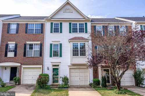 6348 Dakine Cir, Springfield VA  22150-1194 exterior