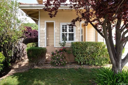 614 Larkfield Pl, Lake Nacimiento, CA 93446-4757