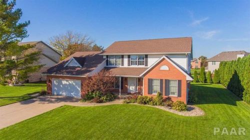 523 Pennsylvania Ave, Mayfair, IL 61550-3000