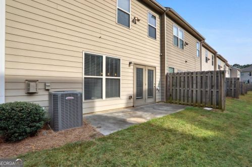 7021 Kingswood Run Dr, Atlanta GA  30340-1865 exterior