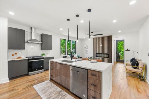 248 Laurel Ave, Atlanta GA  30314-2230 exterior