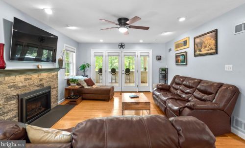 701 Copley Ln, Silver Spring MD 20904-1314 exterior