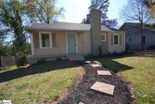 16 Woodville Ave, Greenville, SC 29607-1352