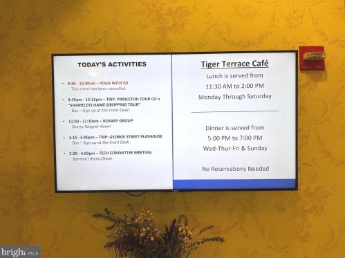 2304 Windrow Dr, Princeton NJ 08540-5020 exterior