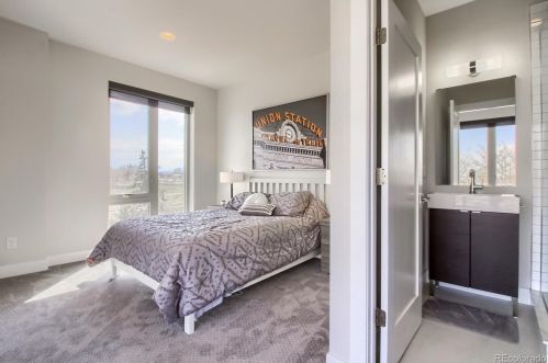 1261 Xavier St, Denver CO  80204-3625 exterior