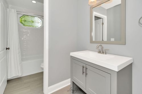 3036 Bennett Dr, Naperville IL  60564-5173 exterior