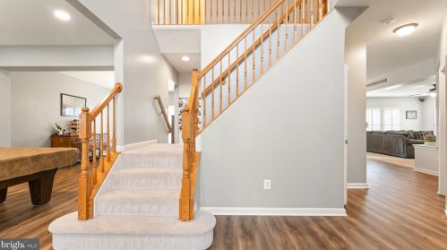8534 Trade Wind Ct, Bristow, VA 20136-1187