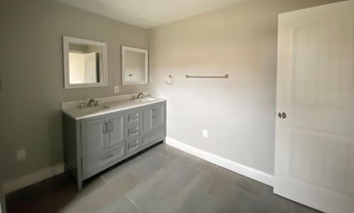 1605 Dent St, Garland TX 75042-5808 exterior