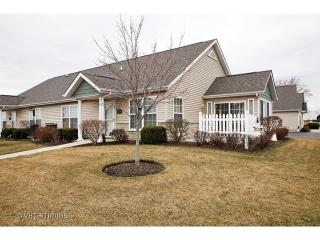 2111 Waterbury Ln, Sycamore, IL 60178-3031