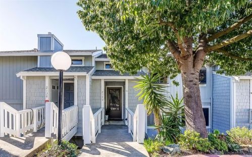 2140 Clearview Cir, Benicia, CA 94510-2071