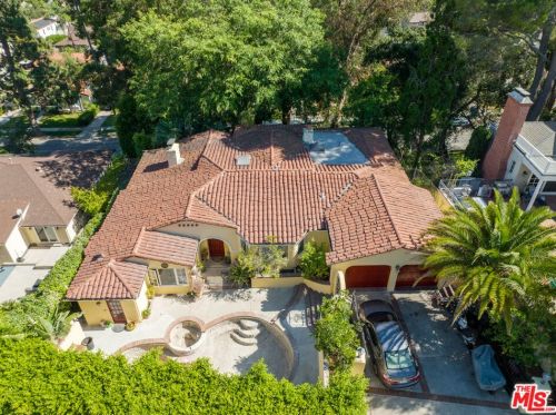 1437 Mountain St, Glendale CA  91207-1259 exterior