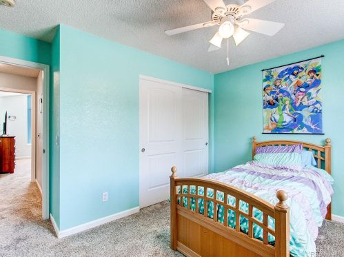 20695 Oxford Pl, Denver CO 80014-5137 exterior