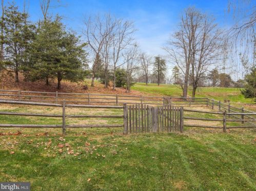 125 Nokomis Trl, Hedgesville WV  25427-4244 exterior