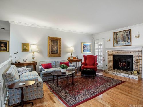 6439 Hinsdale Ave, Englewood CO 80112-1905 exterior