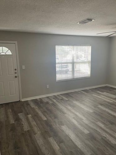 1006 Valderas St, Angleton TX  77515-3225 exterior