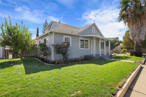 336 Vine St, Lodi, CA 95240-4818