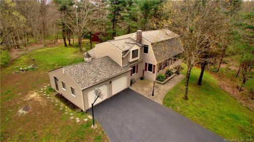 52 Johnson Rd, East Hampton, CT 06447-1250