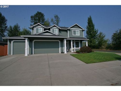 916 8th Ave, Battle Ground, WA 98604-4773