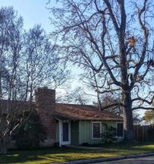 1334 Floradora Ave, Fresno, CA 93728-2031