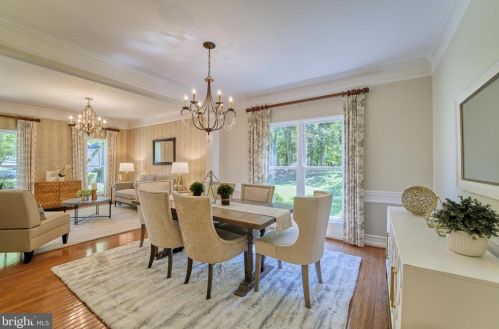 14 Stratford Garden Ct, Silver Spring MD 20904-1560 exterior