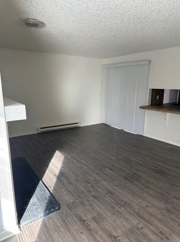 4062 Atchison Way, Denver CO  80014-7165 exterior