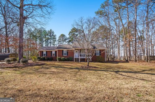 173 Southridge Dr, Locust Grove, GA 30248-4538