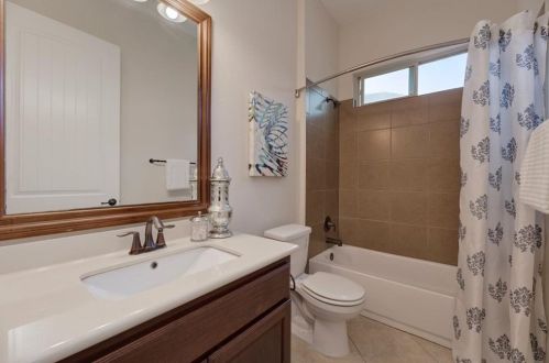 12520 Black Hl Dr, Austin TX  78748-1056 exterior