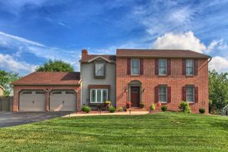 665 Woodside Rd, York PA  17406-2352 exterior