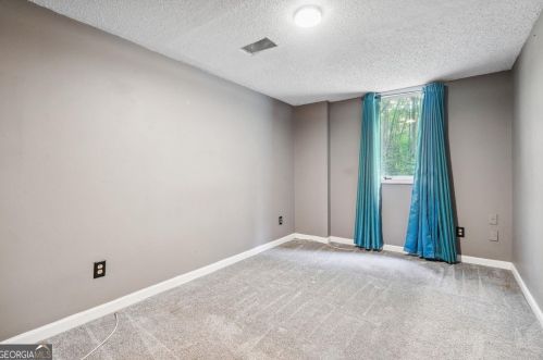 225 Dewinter Ct, Stockbridge GA 30281-4277 exterior