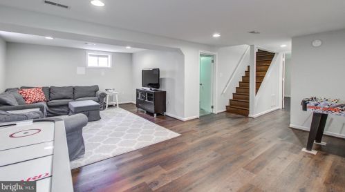 10009 Dallas Ave, Silver Spring MD 20901-2240 exterior