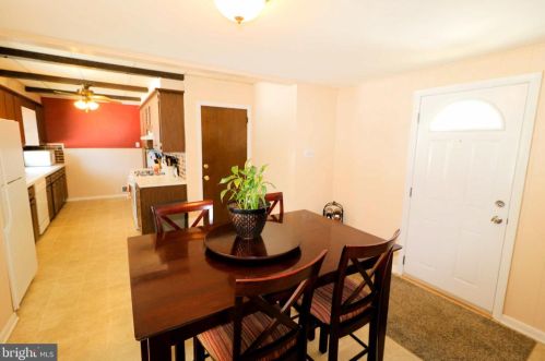 427 Lehigh Ave, Trenton, NJ 08619-2323
