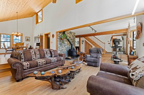 14374 Martis Peak Rd, Truckee CA  96161 exterior