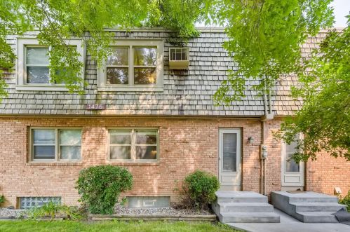 1476 21st Ave, Saint Paul MN  55112-5588 exterior