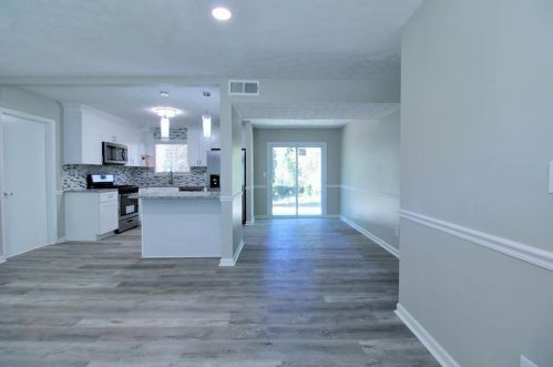 586 Burnt Creek Way, Lilburn, GA 30047-2759