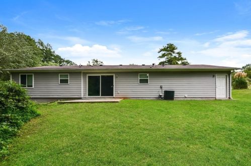 1573 Flat Rock Rd, Stockbridge GA  30281-2033 exterior