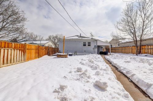 3265 Marion St, Englewood CO 80113-3951 exterior