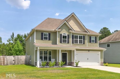 123 Green Paddock Cir, Pineora, GA 31312-7139