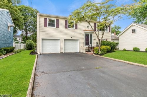 2059 Coles Ave, Scotch Plains, NJ 07076-1307
