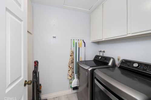 873 Calle Del Sol, Upland CA  91784-1879 exterior