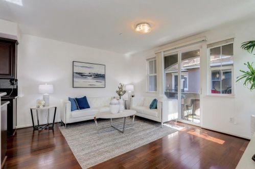 1824 Snell Pl, Milpitas, CA 95035-4143