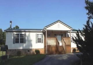 3846 Hickman Rd, Kodak, TN 37764-1908