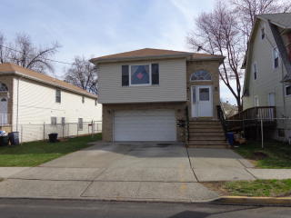 585 Cherry St, Elizabeth, NJ 07208-1754