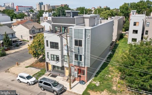 2204 Marshall St, Philadelphia, PA 19133-2114