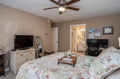 703 Bainbridge Dr, Atlanta GA  30327-4267 exterior