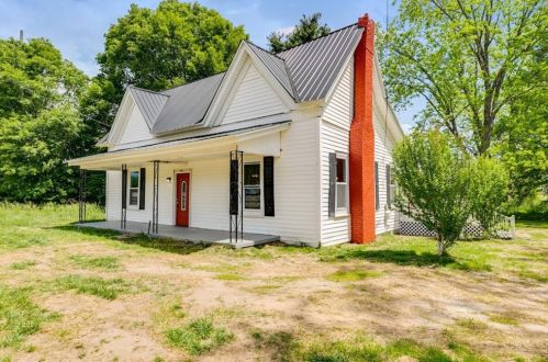 215 Johnson St, Temple, GA 30179-3823