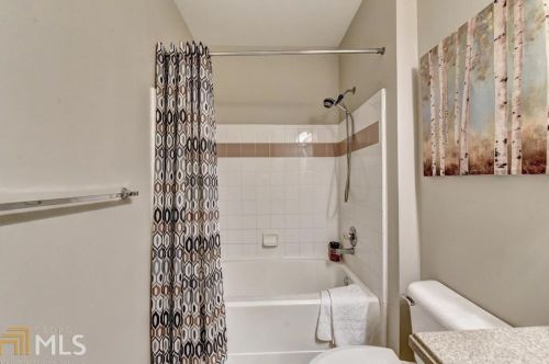 4333 Dunwoody Park, Atlanta GA  30338-5795 exterior