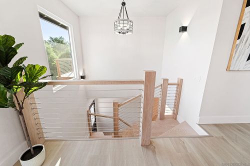 252 Plumosa Ave, Vista CA  92083-8022 exterior