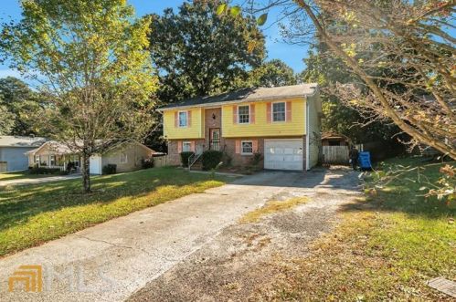 1632 Cherry Hill Ct, Conyers, GA 30094-6272