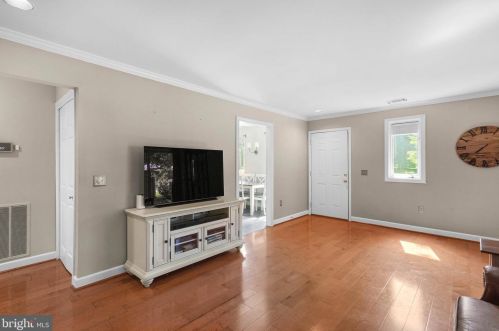 15408 Gallaudet Ave, Silver Spring MD 20905-4174 exterior